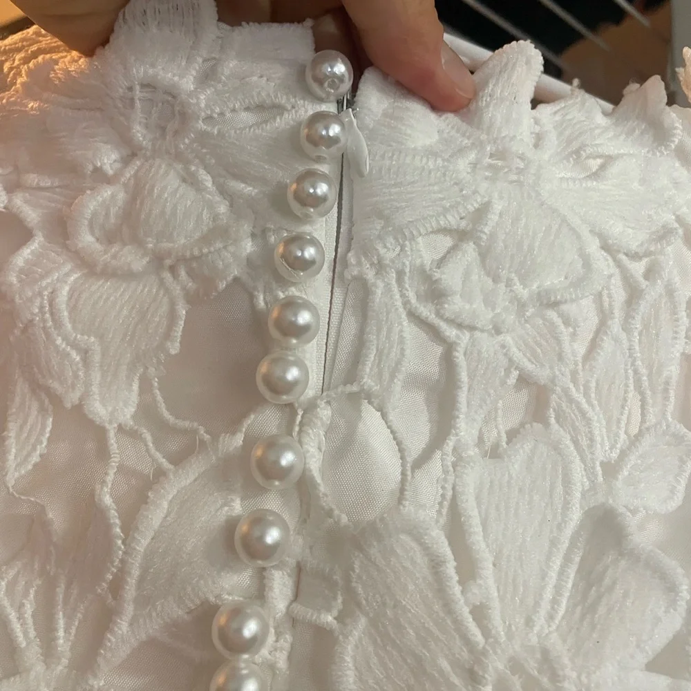 Women’s Short Lace Wedding Dress- size 10US - Picture 7 of 13